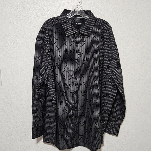 NWT MENS Cultura International button down with velvet like floral design - Picture 1 of 15